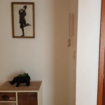 Appartement Le Pompidou T2 Pour 2 A 4 Pers Avec Parking Prive & Balcon Place Ney