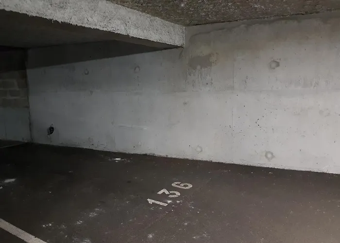 Le Pompidou T2 Pour 2 A 4 Pers Avec Parking Prive & Balcon Place Ney * Angers